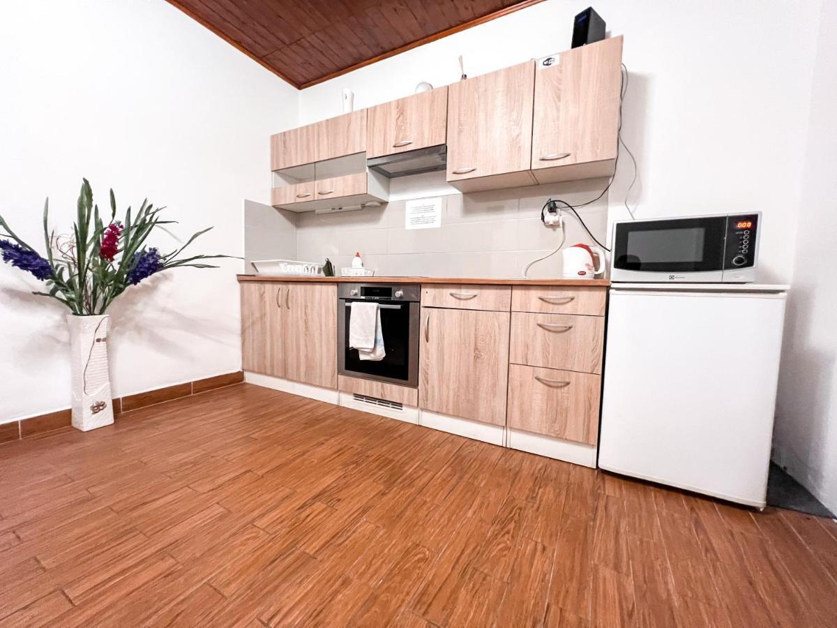 3 Apartments In 1 Location Прага Екстериор снимка
