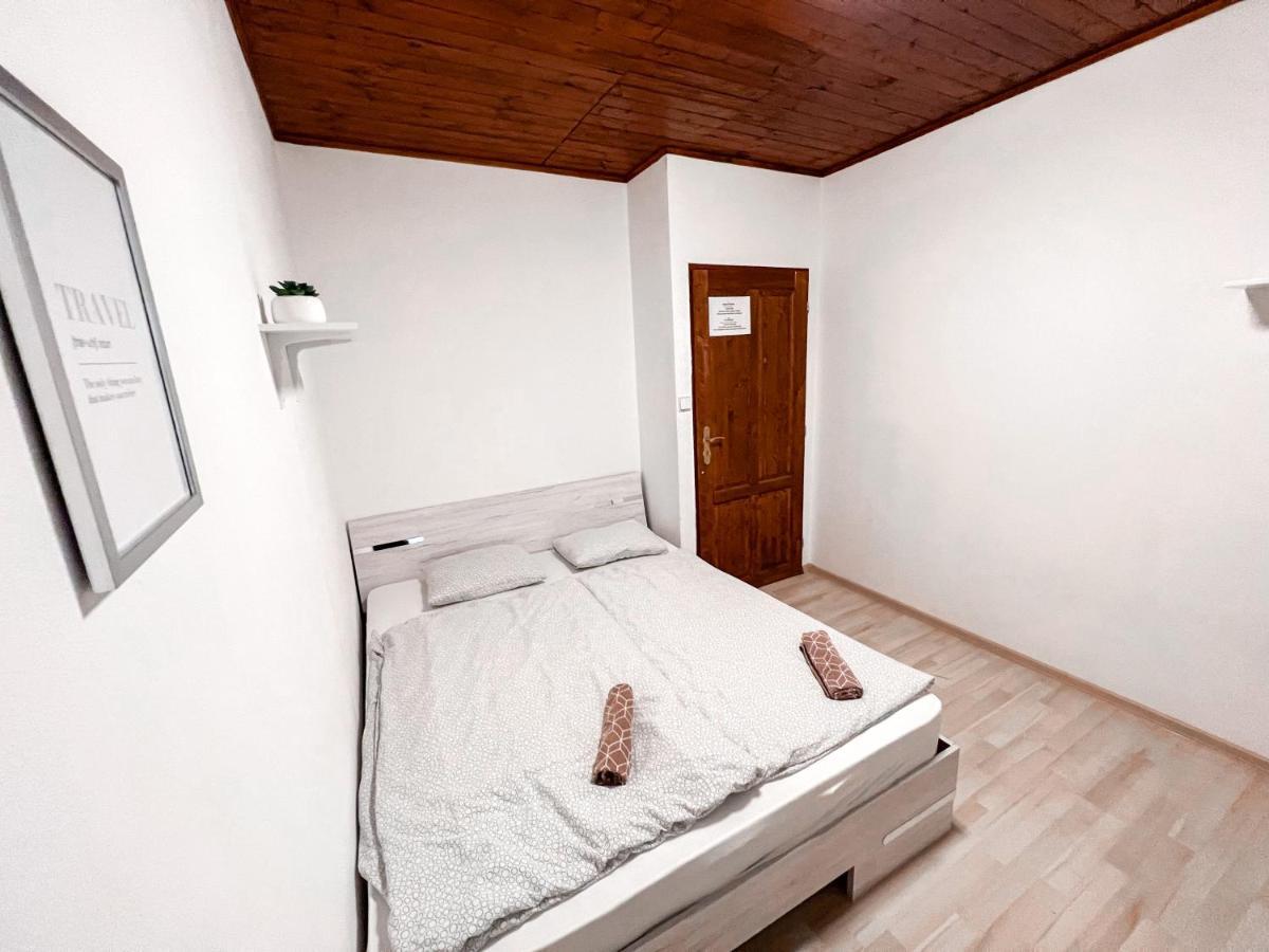 3 Apartments In 1 Location Прага Екстериор снимка