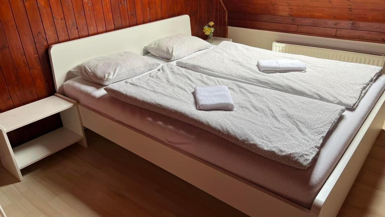 3 Apartments In 1 Location Прага Екстериор снимка